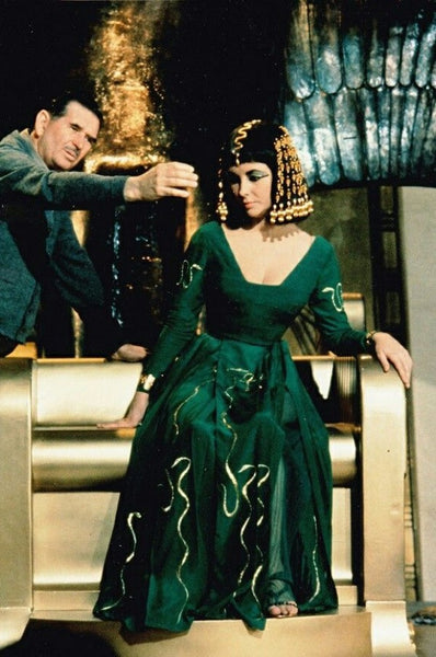 Elizabeth Taylor Dress Green Long Sleeve Prom Dress