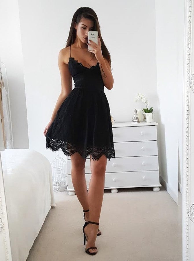 Black Applique Spaghetti Strap V-neck Short Prom Party Dress