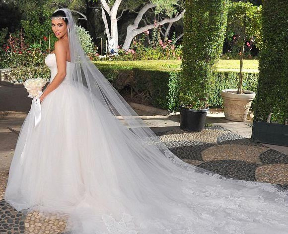 White Kim Kardashian Sexy Corset Dress Strapless Wedding Dress Celebrity Bridal Gown Dress