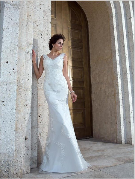 Sheath Long Net V-neck Applique Sleeveless Wedding Dresses